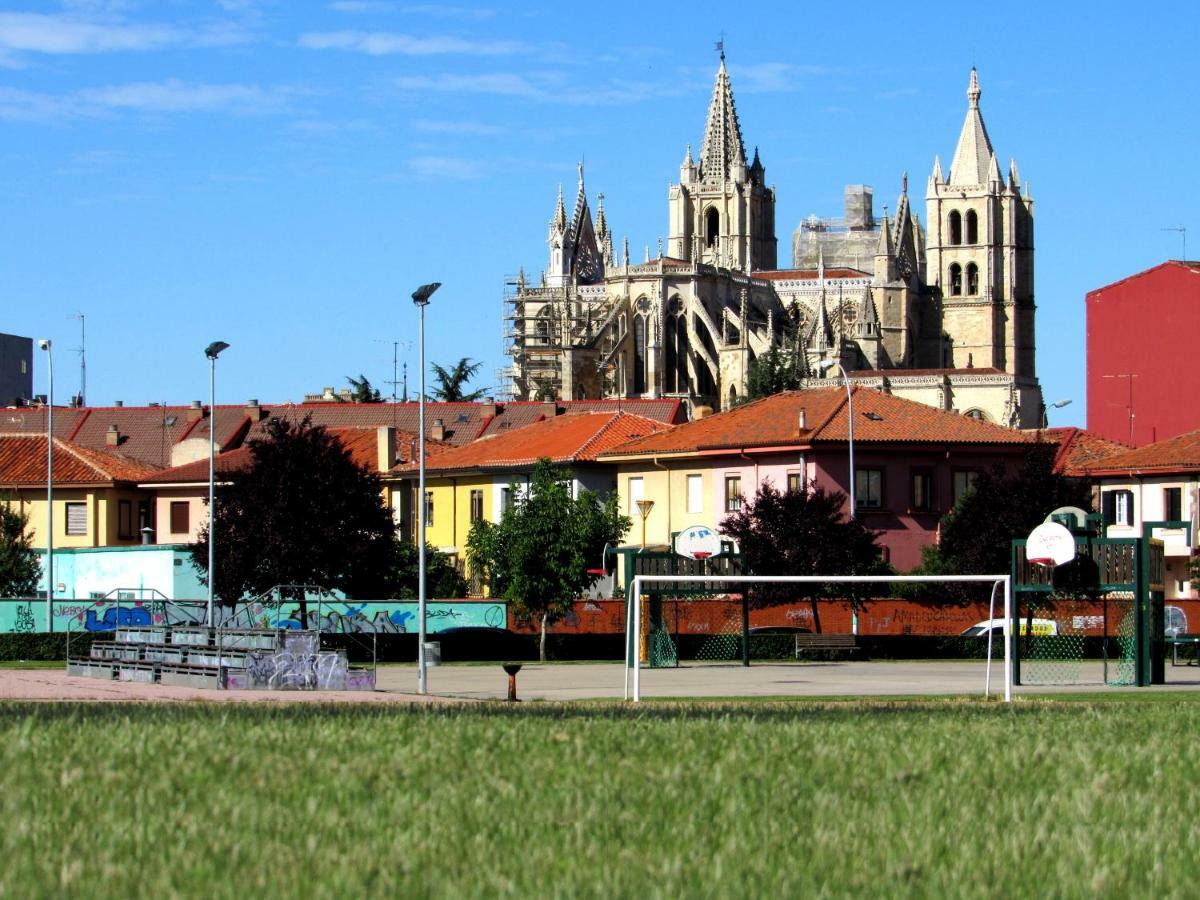 Www Parques De La Catedral Travel Com Parking Privado Gratis Leilighet León Eksteriør bilde